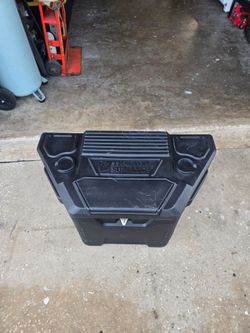 Plastic tool box