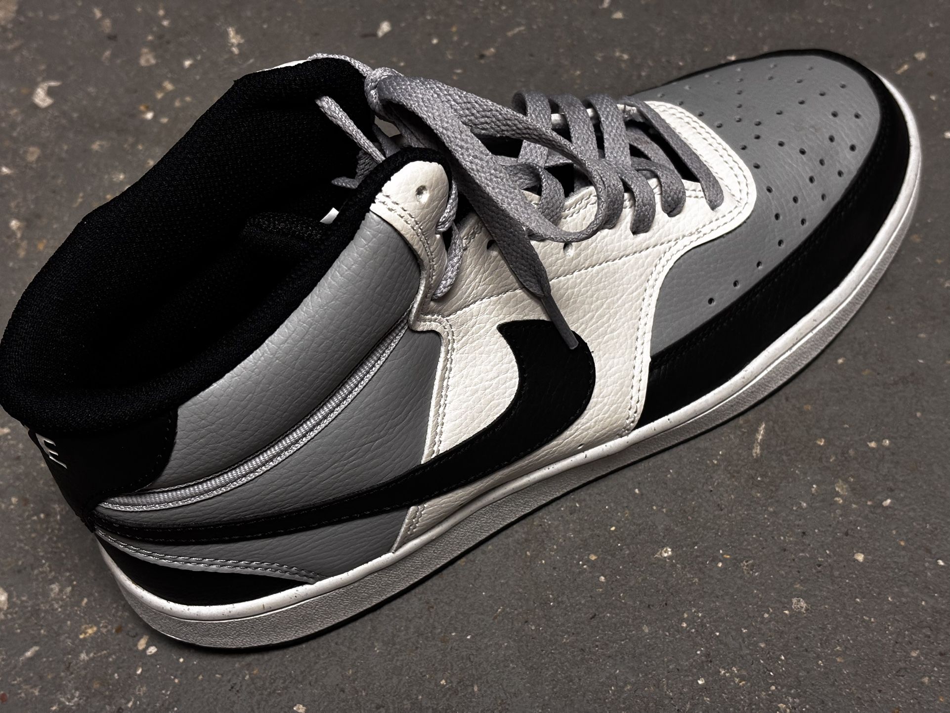 Nike Shoes Court Vision Gray