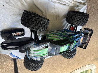 Traxxas erevo 6s rc