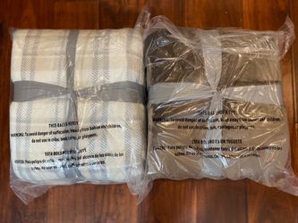Brand new Anthropologie blankets-size queen-$20 each-have a few of each color left-Higley and ray.