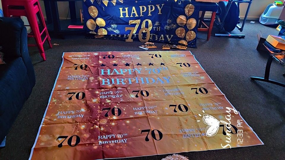 70Th BIRTHDAY DECOR