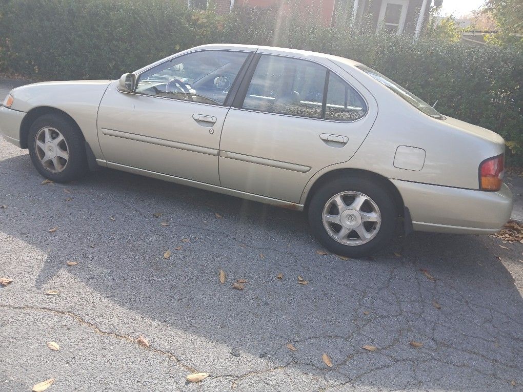 Nissan Altima