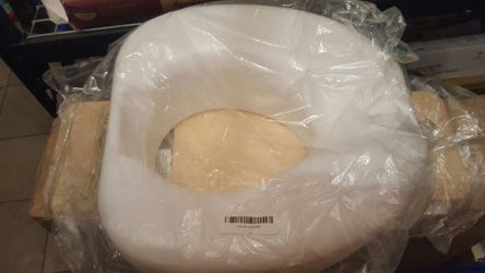 Toilet seat riser new