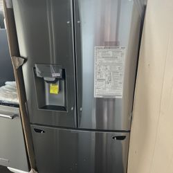 NEW OPEN BOX LG FRENCH STYLE STAINLESS STEEL REFRIGERATOR 