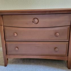 Six Piece Maple Bedroom Set For Child or Teen