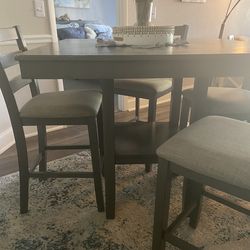 High Top Table W/four Padded Chairs