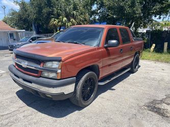 2003 Avalanche  178k Miles