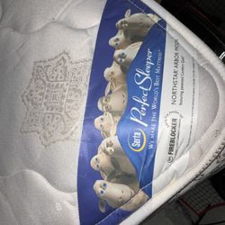 Queen Size serta Pillow Top Mattress And Box Springs 