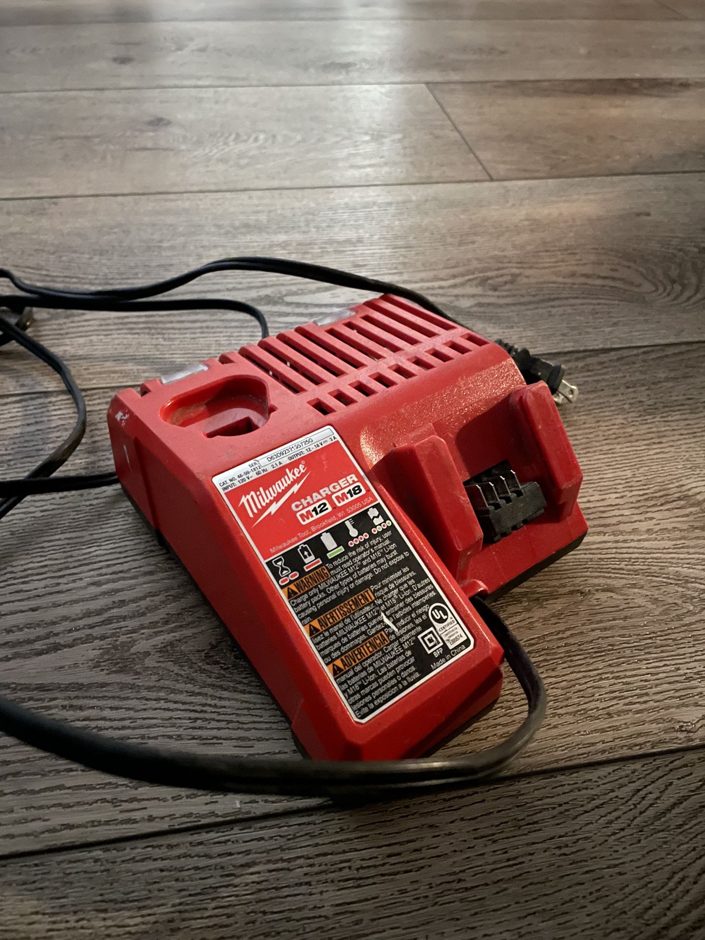 M12 M18 Milwaukee battery charger