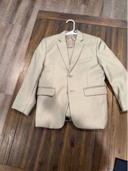 Light Cream Color Suit Boys Size 8/10