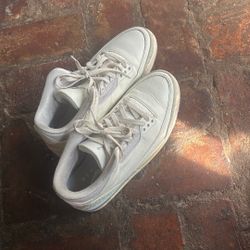 Jordan 3s