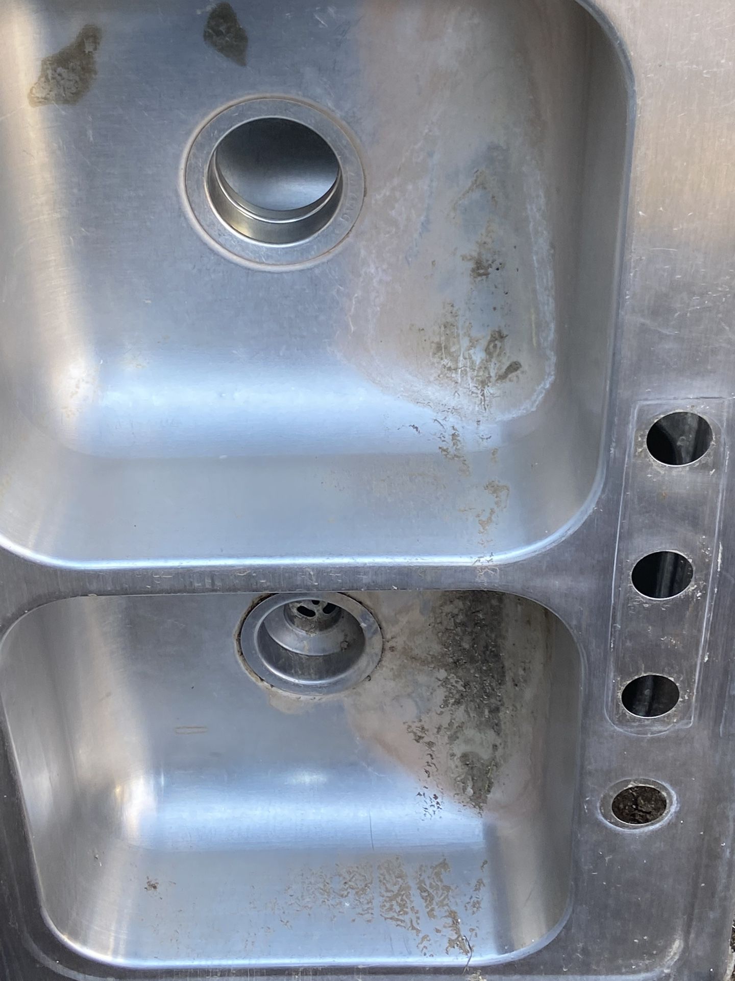 Kitchen sink
