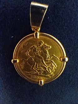 1906 22k Gold Great Britain Sovereign Gold Coin, 11.5 grams, mounted in Bezel and Bail