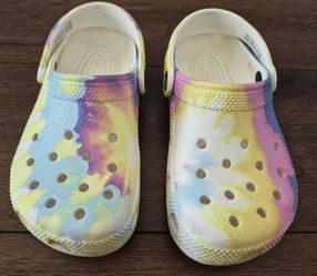 Crocs Classic White Tie-Dye Clog Big Kids Sz J1