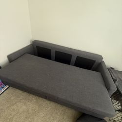 Couch With Pull Out Bed