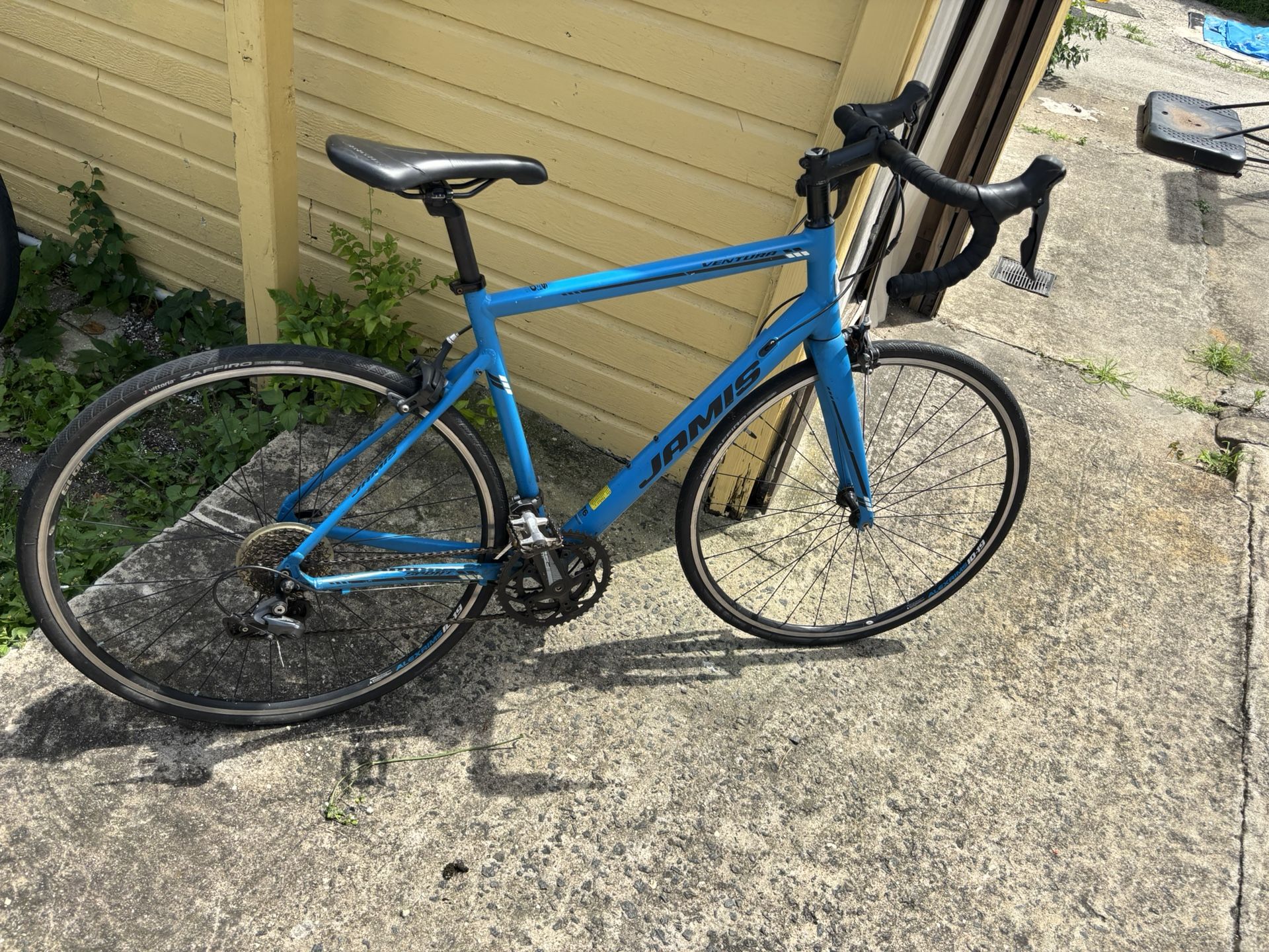 Jamis Ventura Aluminum Medium Frame