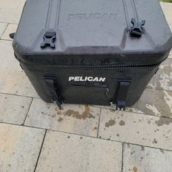 Pelican  Cooler Lunchbox  