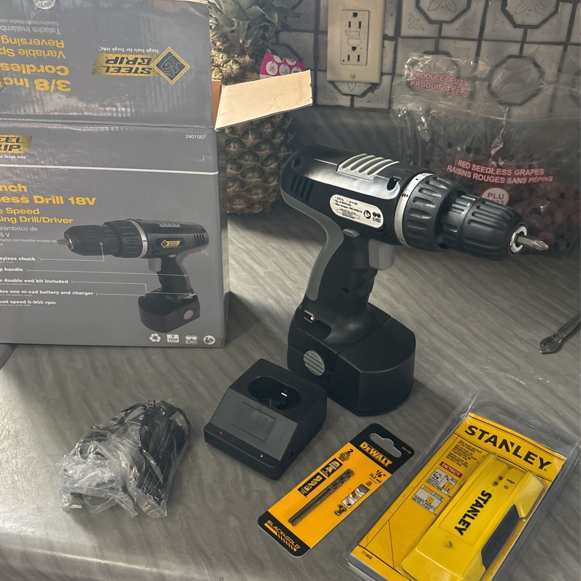 Brand New Steel Grip 3/8 Inch Cordless Drill 18v With New Stanly Stud Finder Included