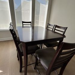 Solid Wood Kitchen Table And Chairs