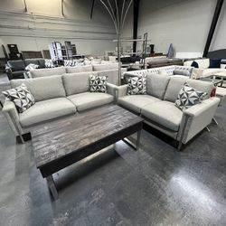 2 pc Sofa & Love Seat
