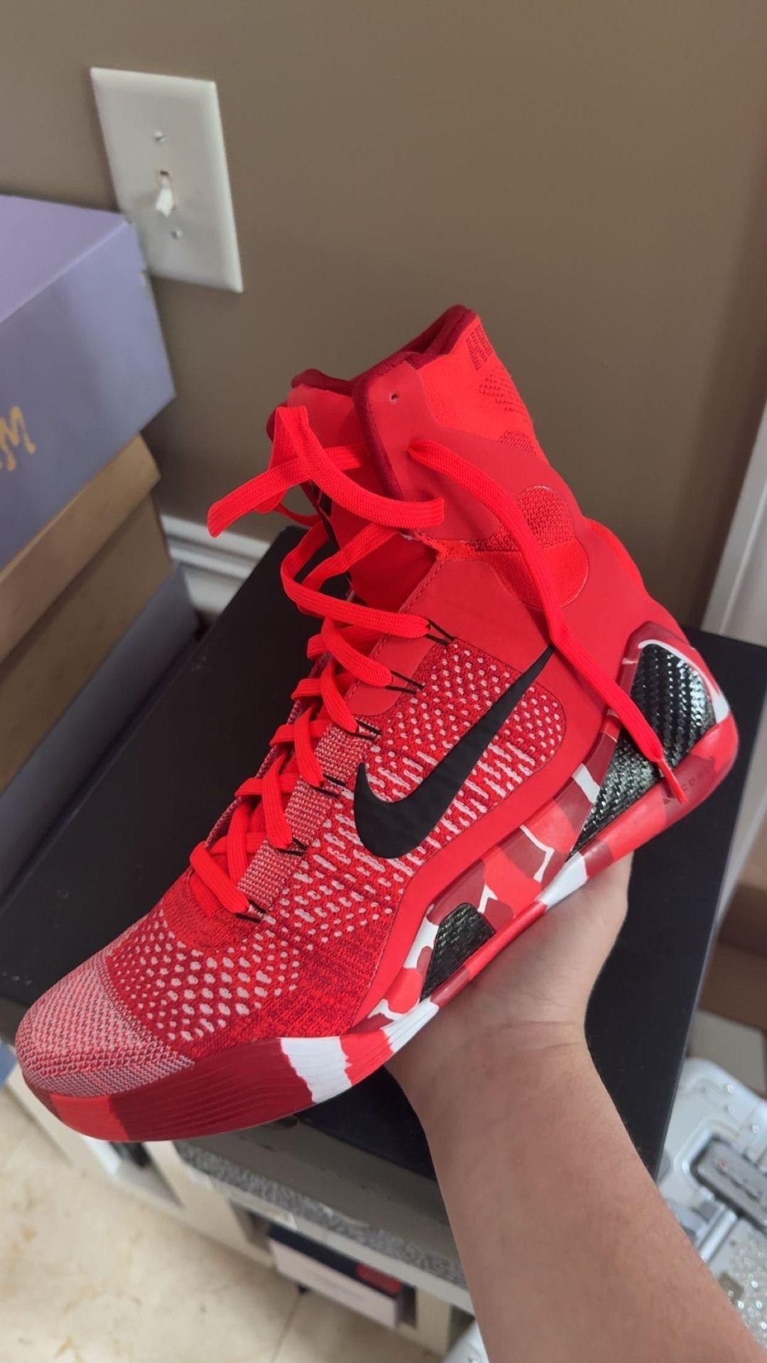 Kobe 9 High "Christmas" Size 13