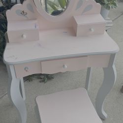 Kids Vanity