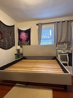 King size Upholstered Low Profile Platform Bed
