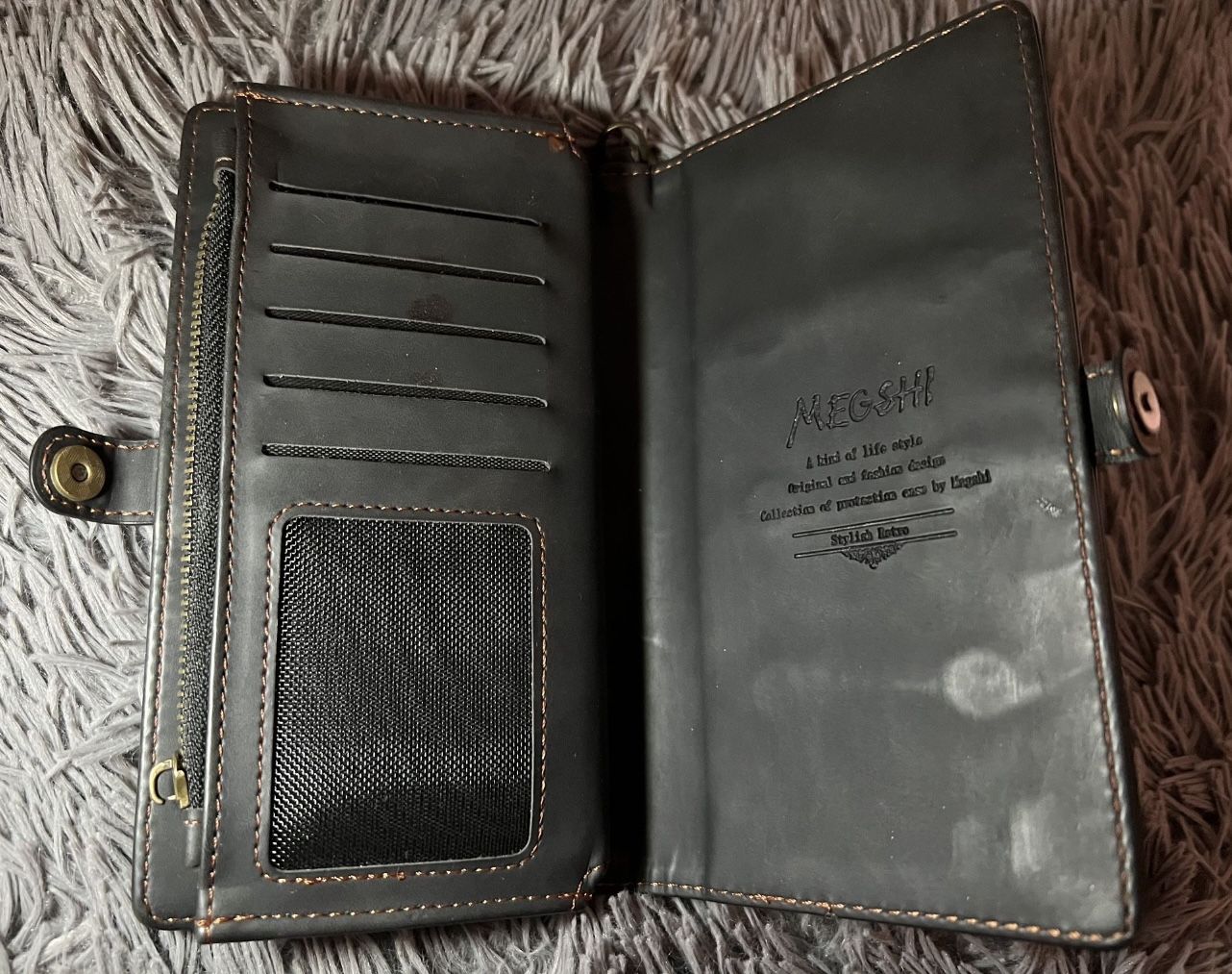 Woman Wallet ❗️Firm Price❗️