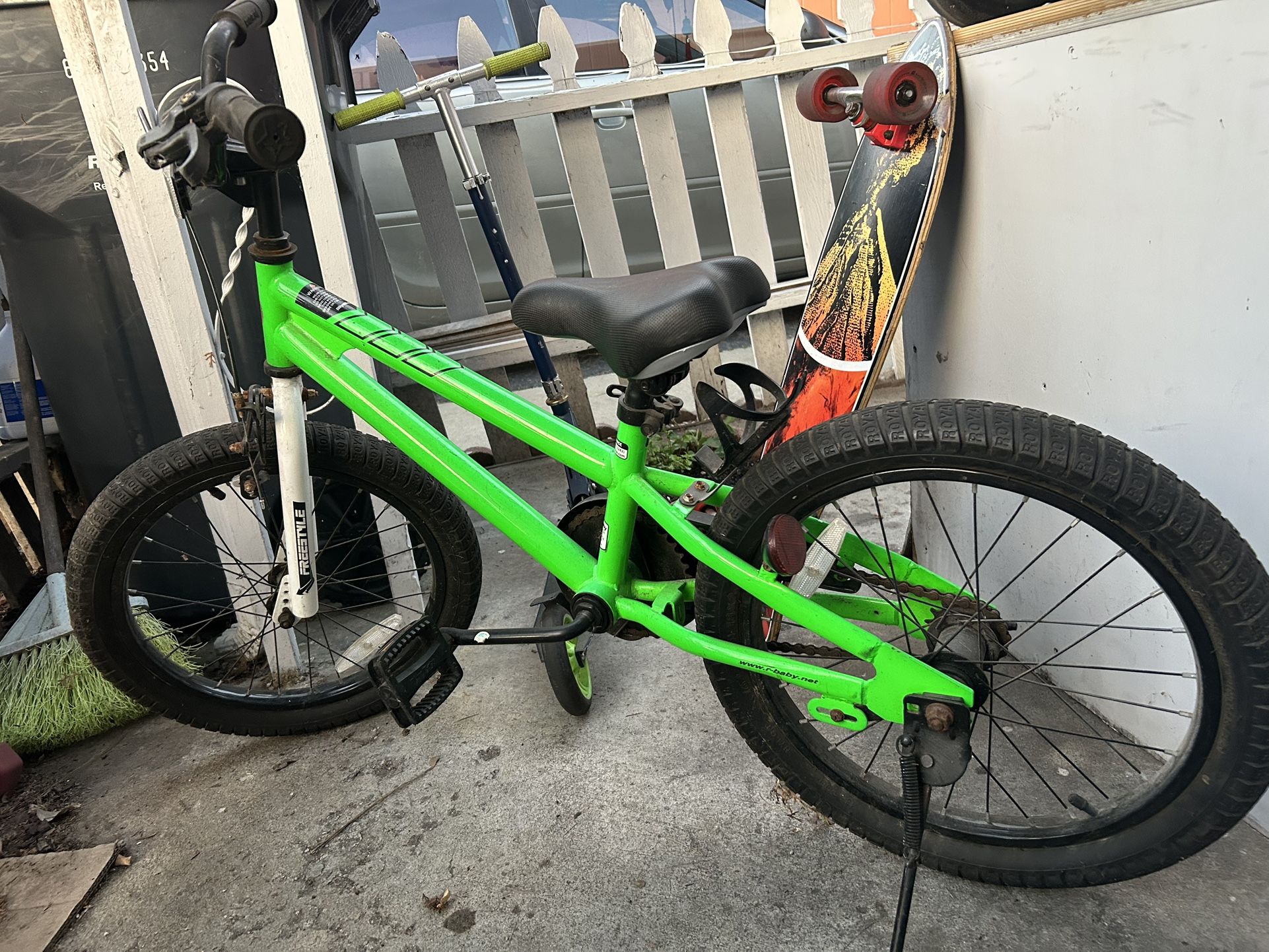 Kids Bicycle Green Nice Royal Baby Brand Made USA