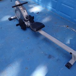 Sunny Rowing Machine