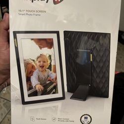 Nixplay Digital Picture Frame