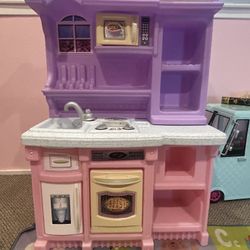 Kids Step2 Play Kitchen