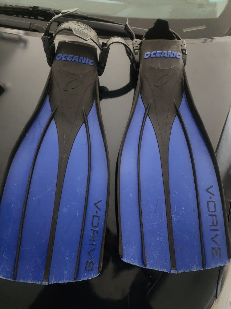 Oceanic Scuba Fins