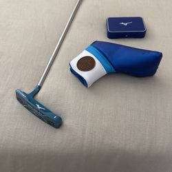 Putter: Mizuno 