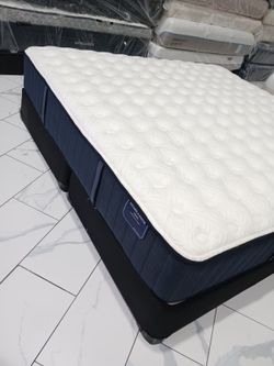 King Sizes Mattress Stearns & Foster
