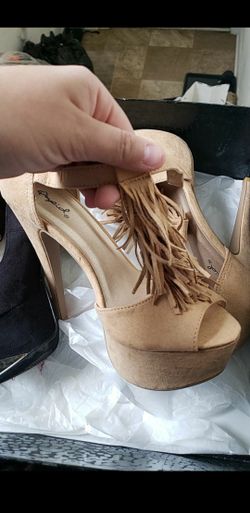 Shoes size 8