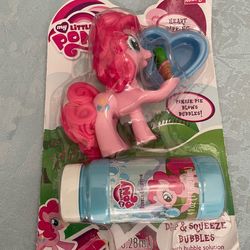 My Little Pony Pinkie Pie Bubble Maker and Bubble Mix