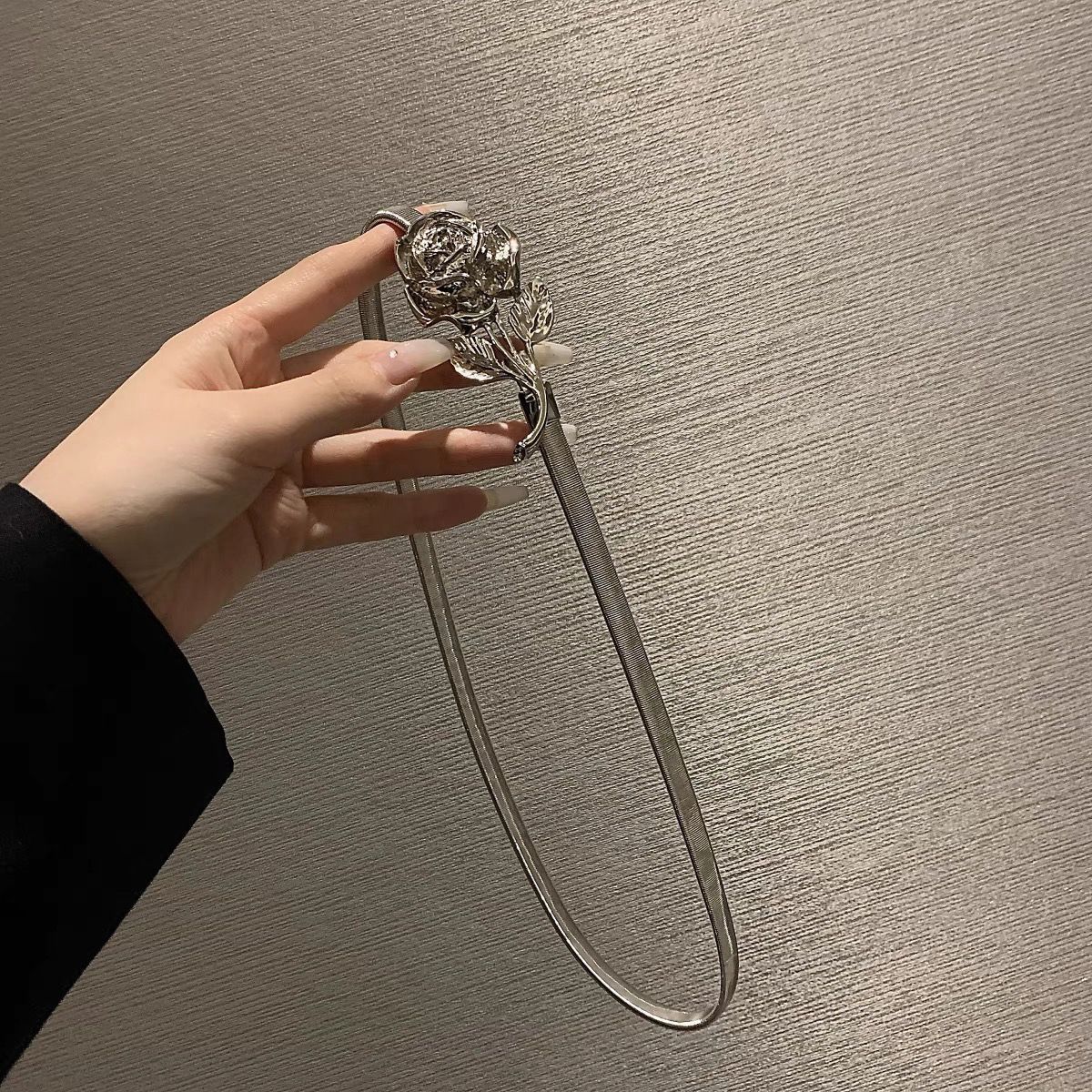 Metal elasticity