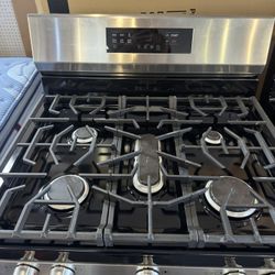 30”” Has Stove Frigidaire gas Stove 