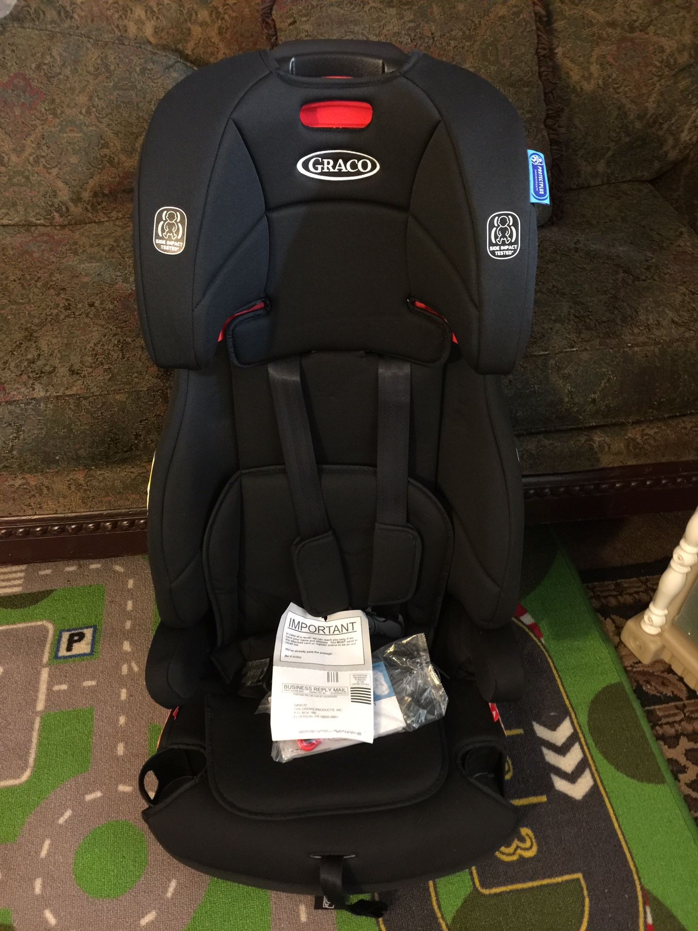 BRAND NEW TODDLER BOOSTER SEAT