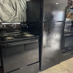 Estufa Eléctrica Y refrigerator 