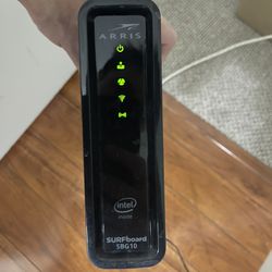 Arris Surfboard Dual band modem and Wifi router