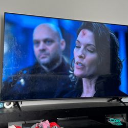 65in Vizio Smart Tv