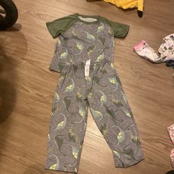 Dino PJ set $4 size 4t