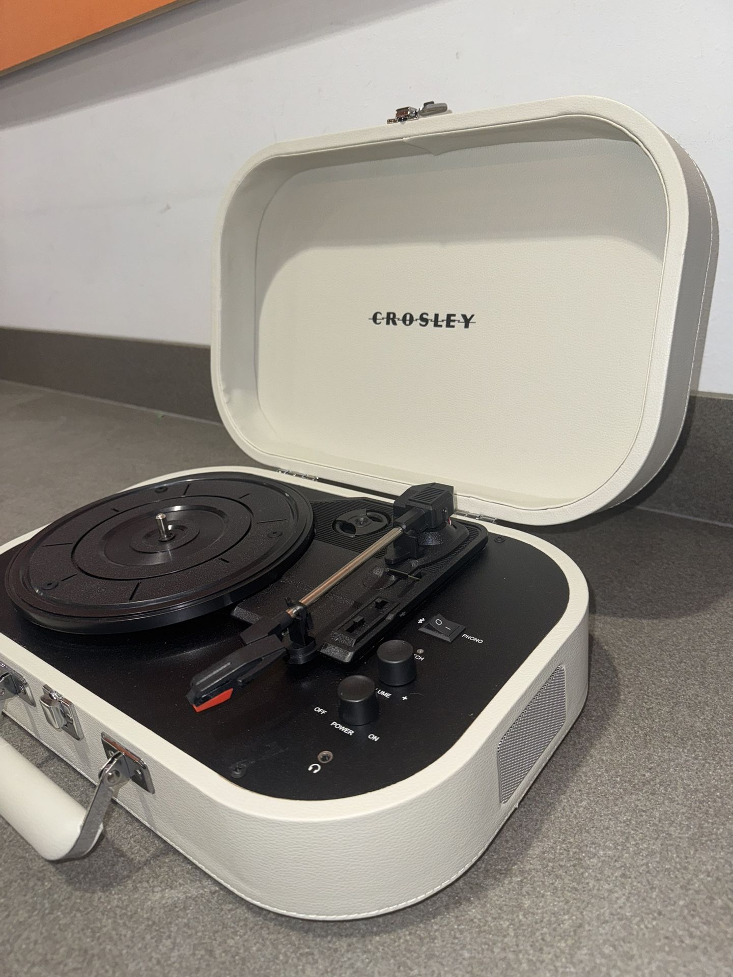 Crosley Bluetooth Vinyl Record Player