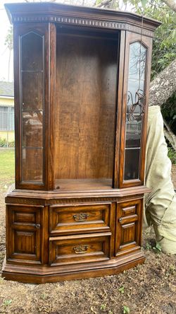 China cabinet