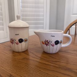 $20 - New Rae Dunn by Magenta Cream and Sugar bowl with lid set.  Watercolor flowers / floral bloom.  Perfect for Mother’s Day.  Please pickup in the 