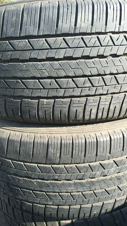 2 Dunlop 2Uniroyal 18"