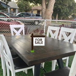 Dining   Table 