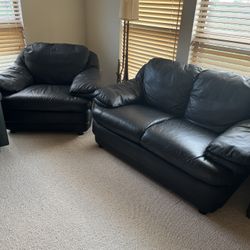 Estate Sell: 3 Piece Leather Set